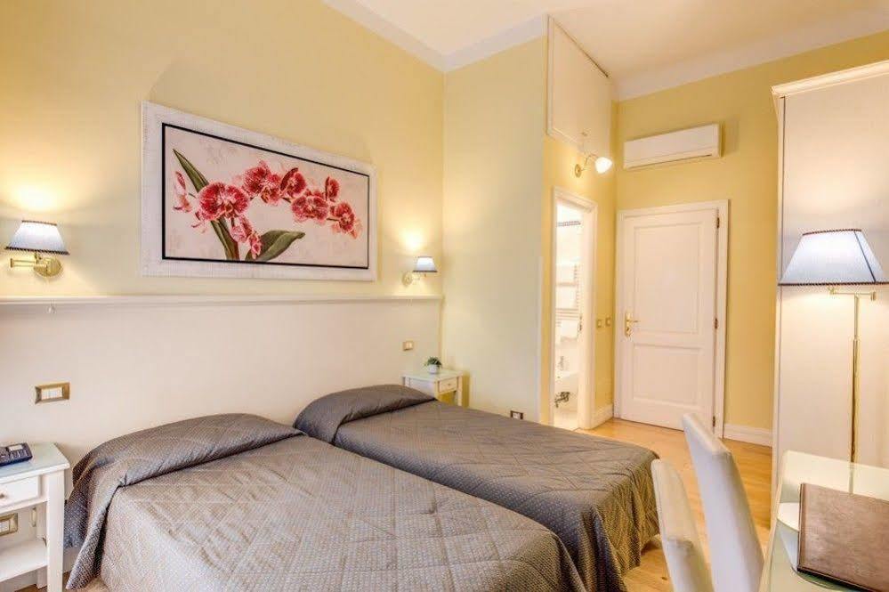 Suite Castrense Rom Exterior foto