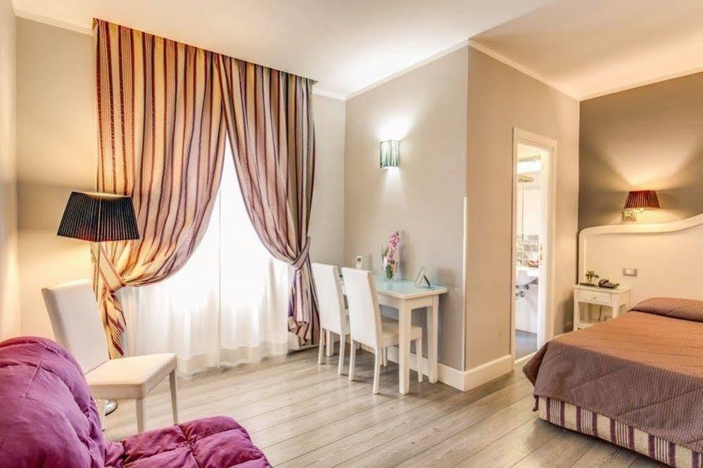 Suite Castrense Rom Exterior foto
